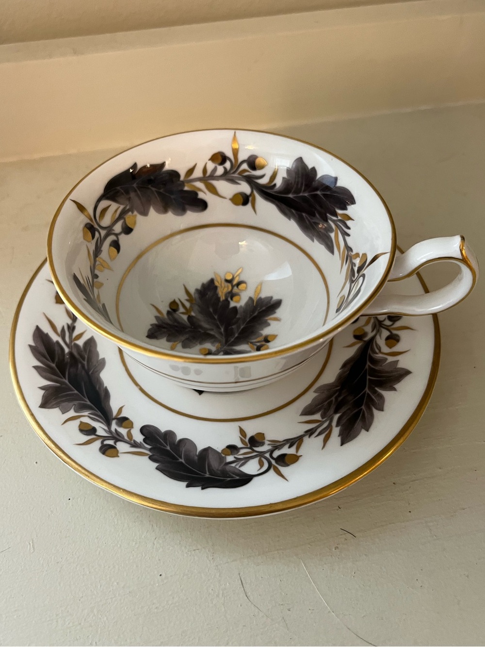Royal Crown Derby Portman Oak Footed Tea Cup & Saucer Made in England - Picture 6 of 16